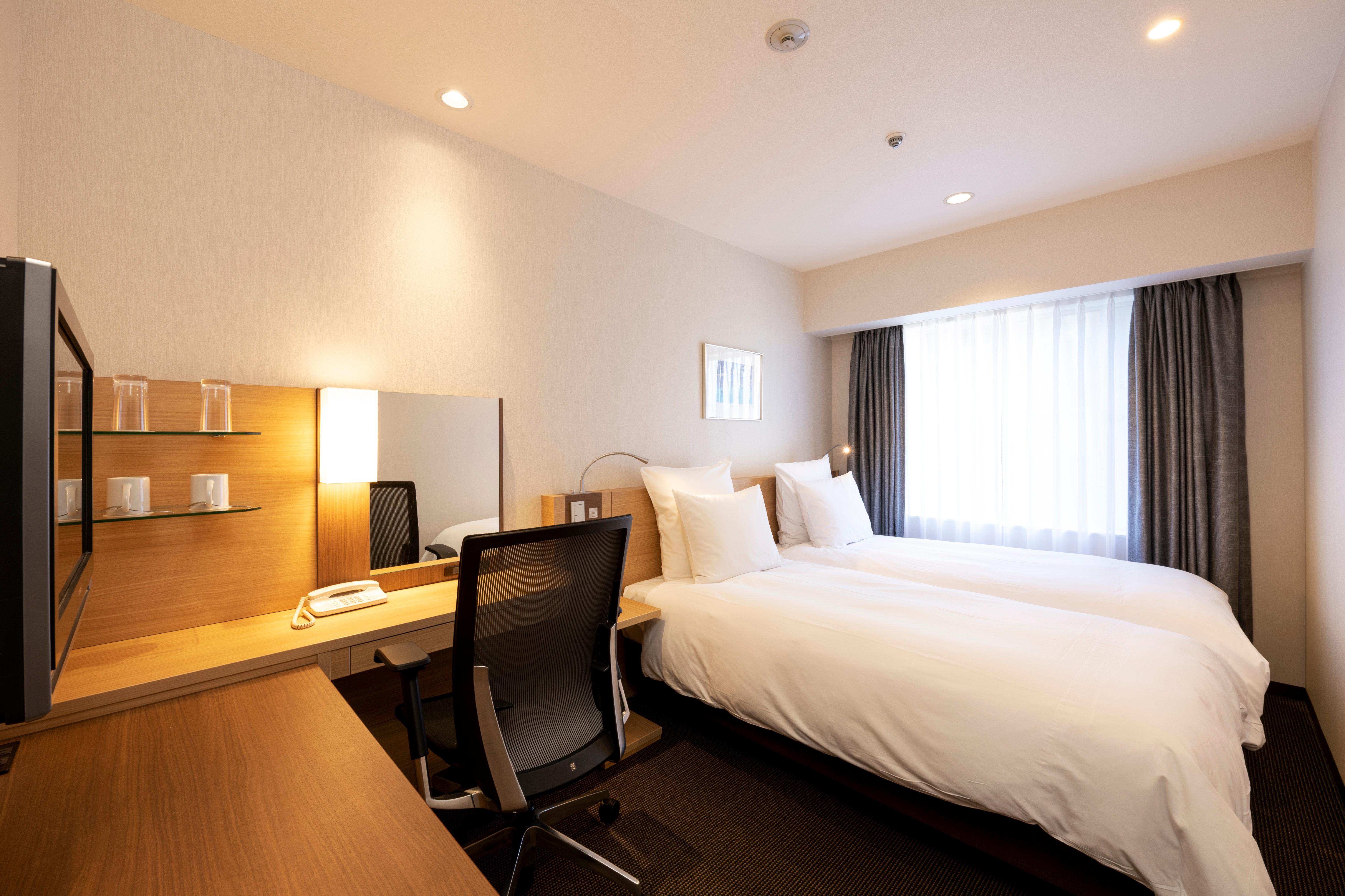 Отель Ana Crowne Plaza Hiroshima By Ihg Экстерьер фото