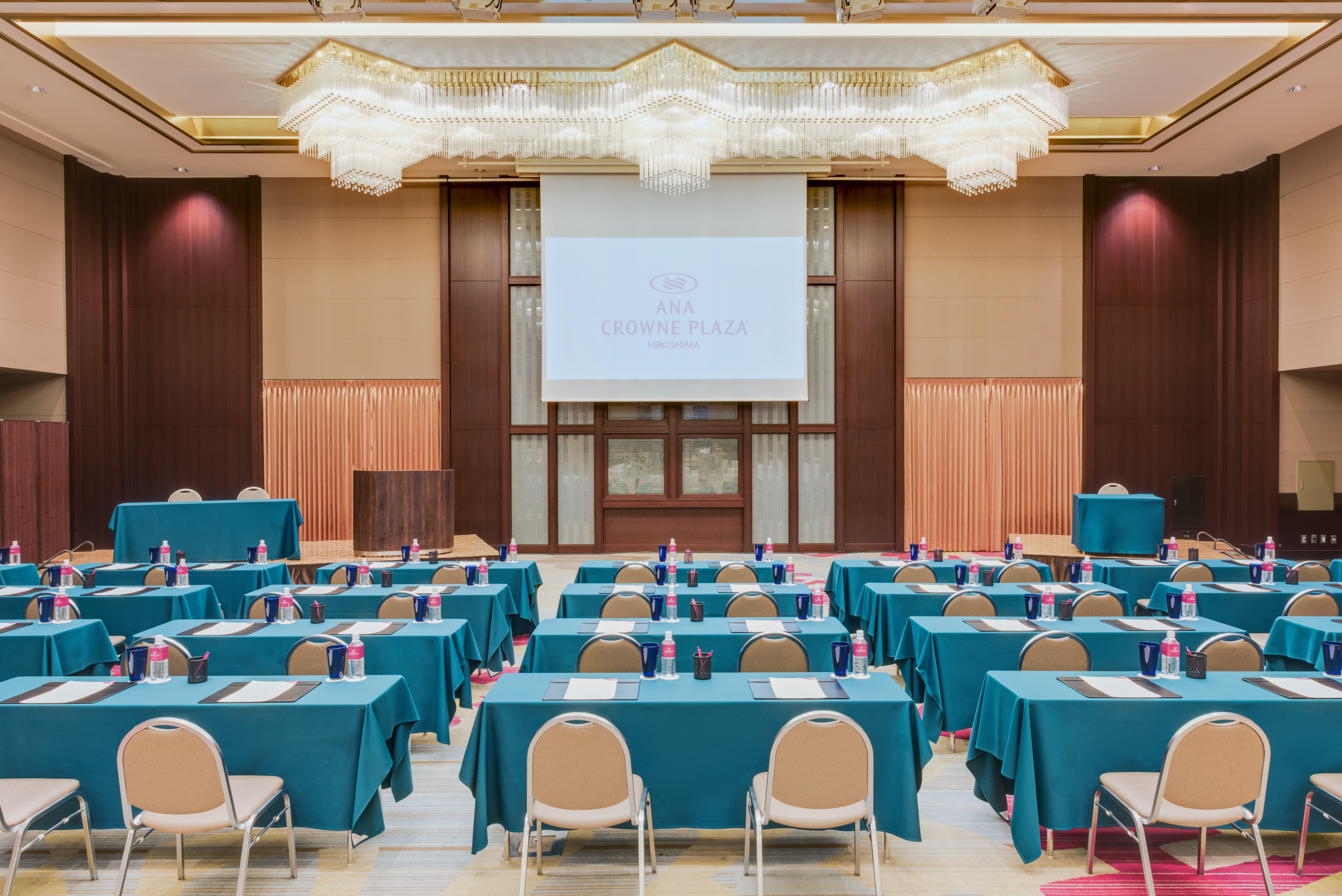Отель Ana Crowne Plaza Hiroshima By Ihg Экстерьер фото